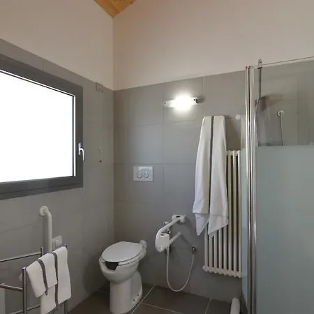 Masseria La Meridiana בית הארחה 3*