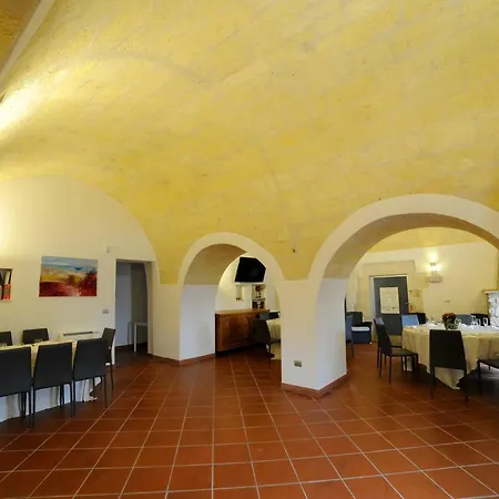 בית הארחה Masseria La Meridiana 3*